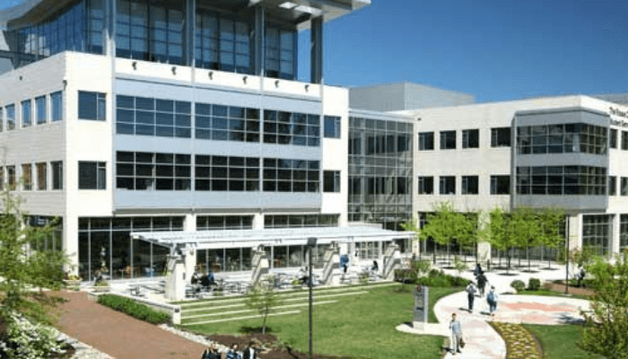The Top Community Colleges in Washington DC Leading in Technology